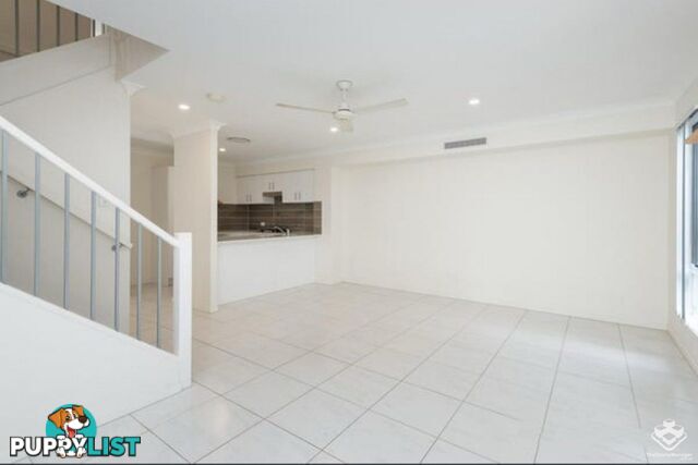 12/28 Diane Court Calamvale QLD 4116