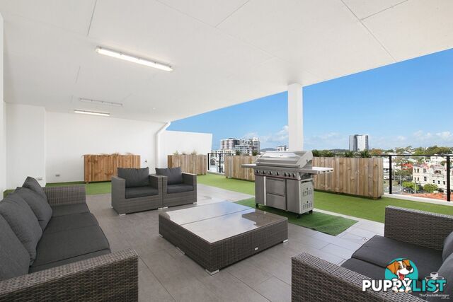 206/21 Nile street Woolloongabba QLD 4102