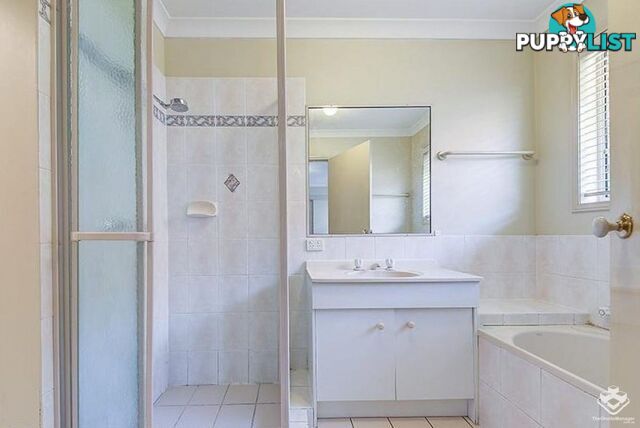 36 Turquoise Place Wavell Heights QLD 4012