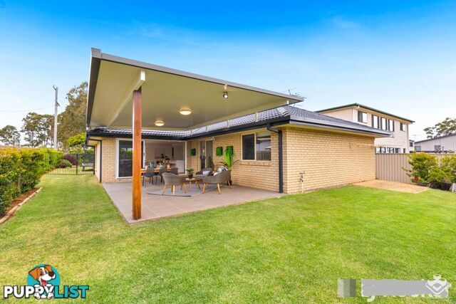 28 Birdwood Road Birkdale QLD 4159