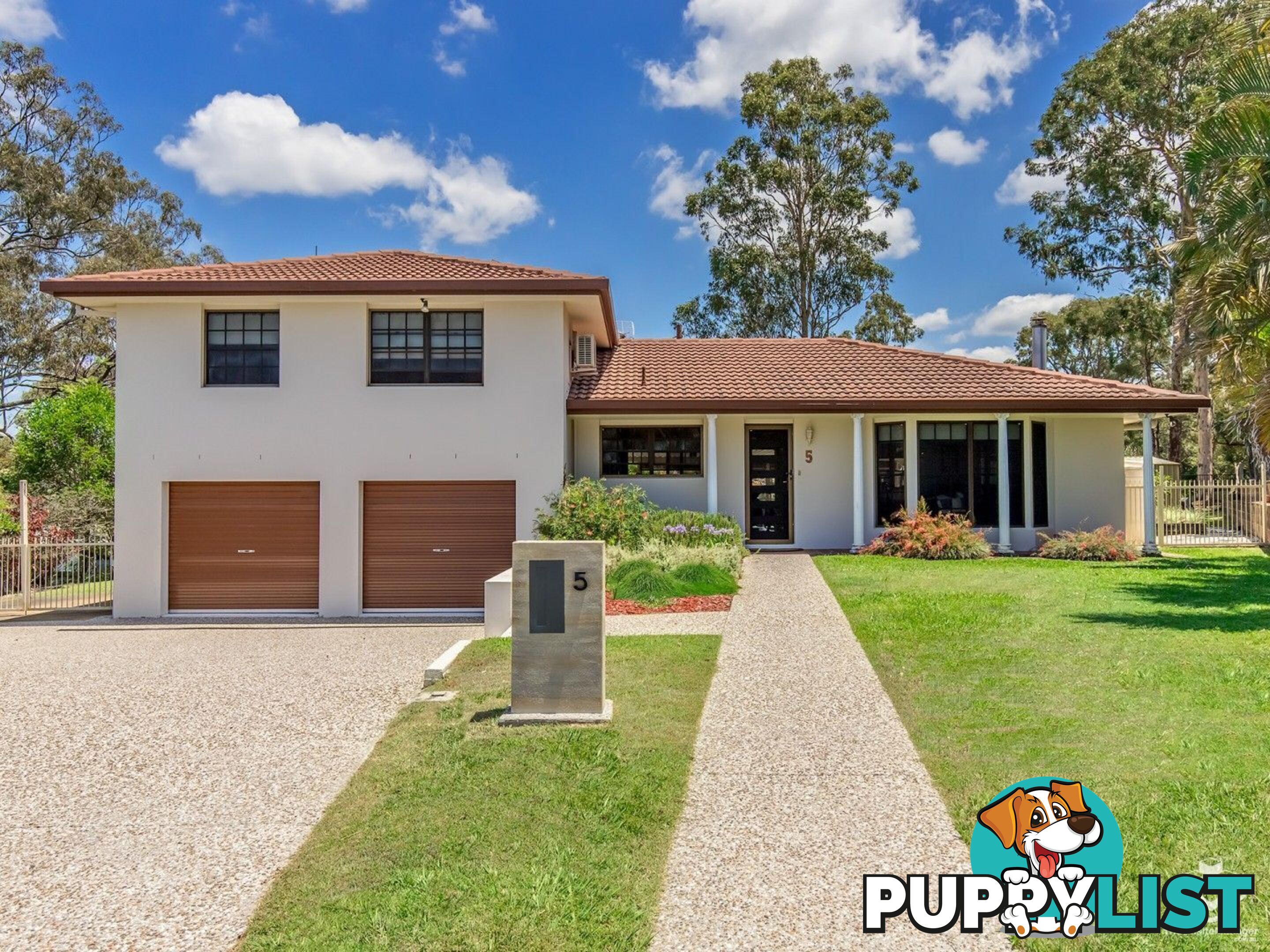 5 Tiaro Court Helensvale QLD 4212