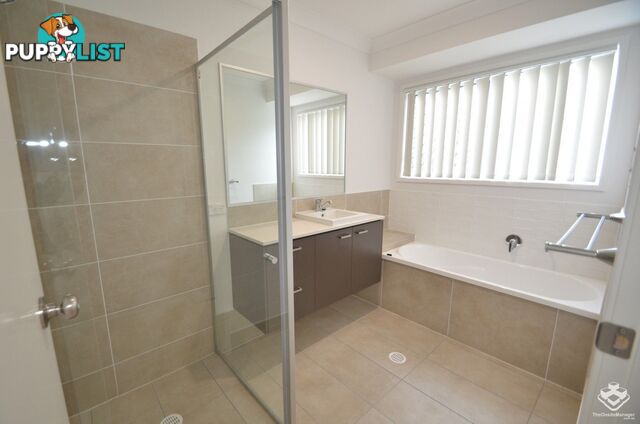 15 Claussen St Browns Plains QLD 4118