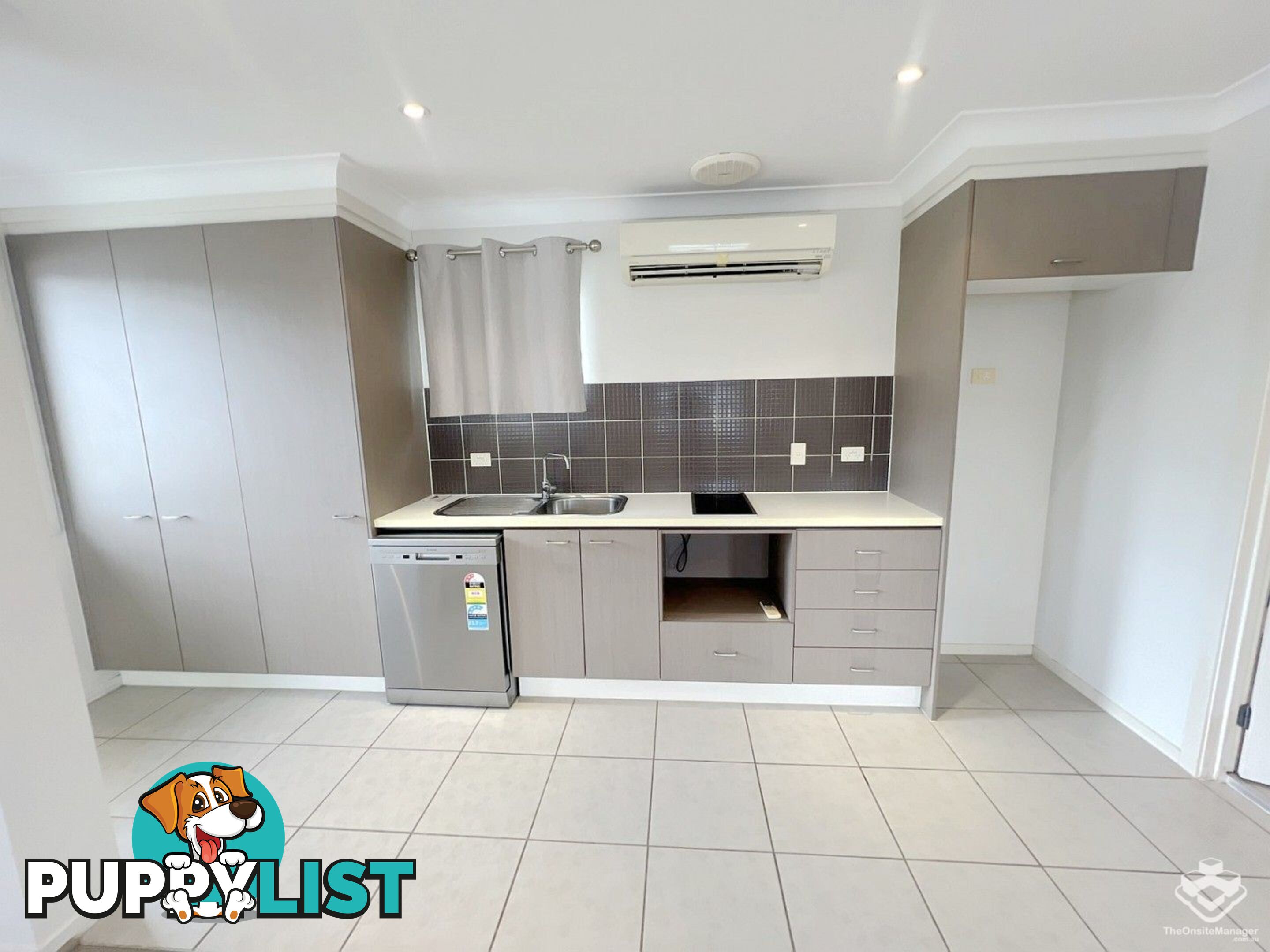 ID:21156352 16 Surbiton Court Carindale QLD 4152