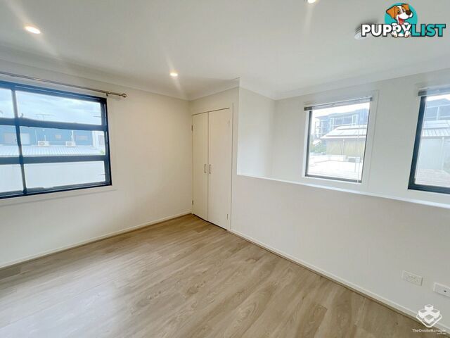 ID:21156352 16 Surbiton Court Carindale QLD 4152