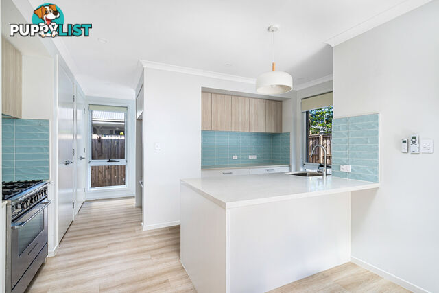 23 Vivienne Crescent Coomera QLD 4209
