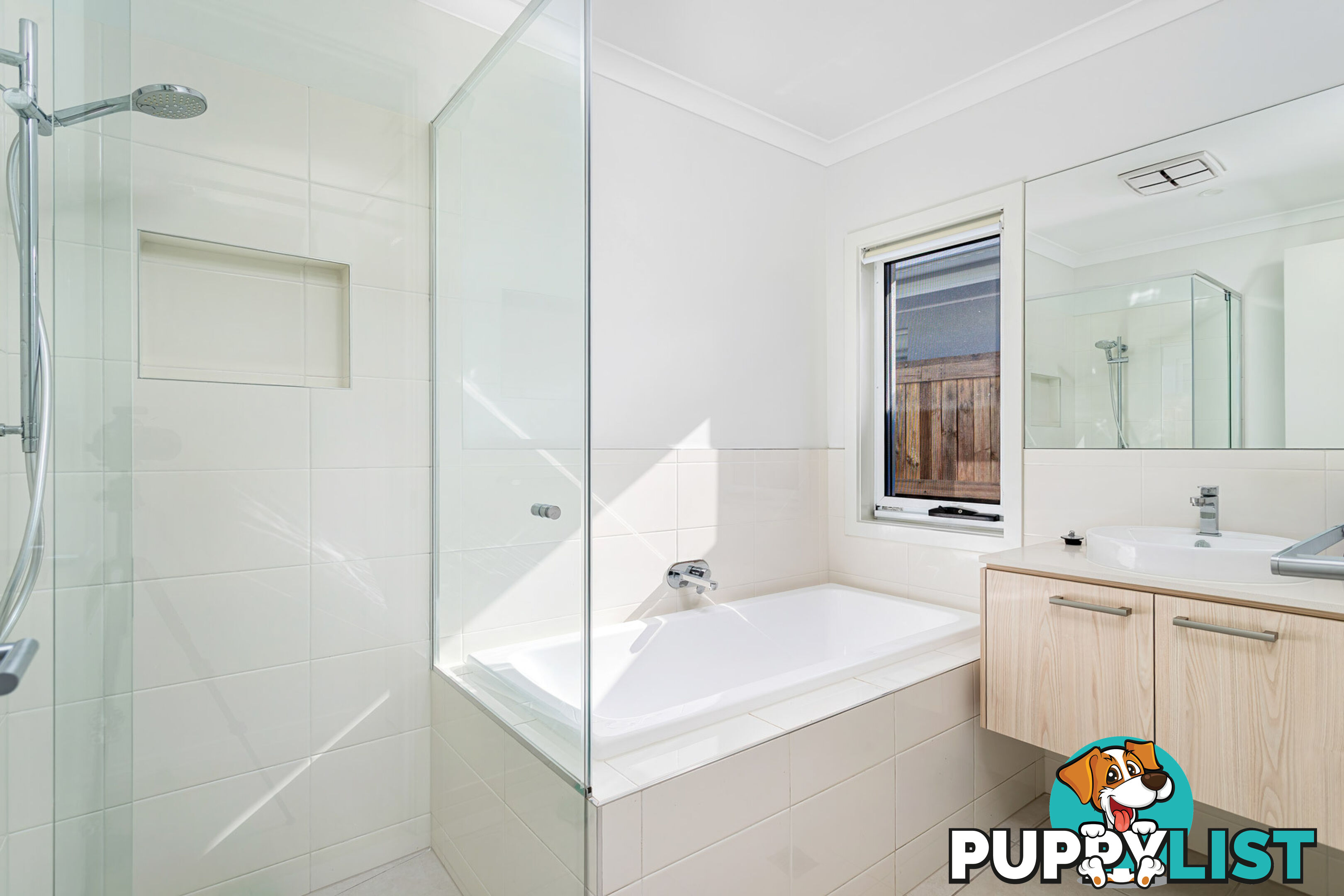 23 Vivienne Crescent Coomera QLD 4209