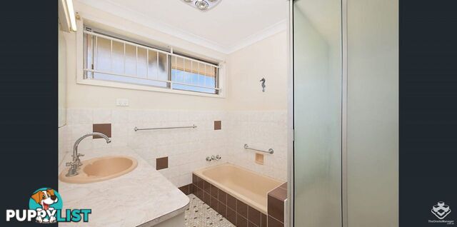 9 Marla Street Robertson QLD 4109