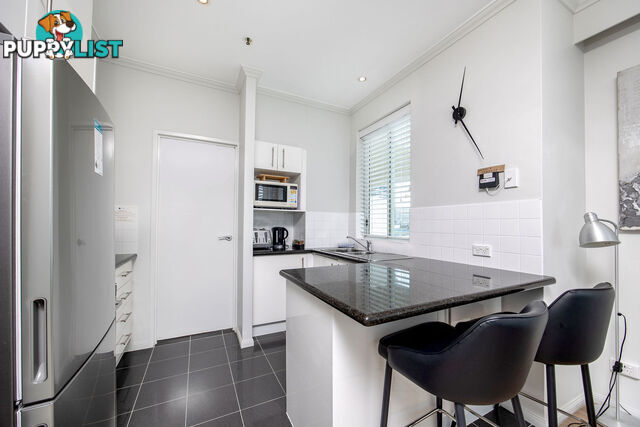 6/5 Woodroffe Avenue Main Beach QLD 4217