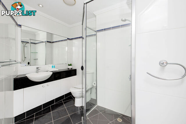 6/5 Woodroffe Avenue Main Beach QLD 4217