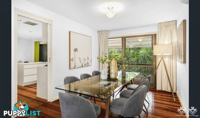 1 Lant Street Chapel Hill QLD 4069