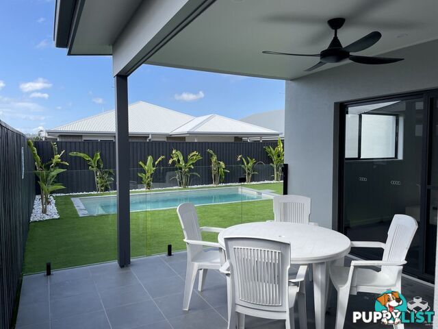 18 Blythe Street Palmview QLD 4553