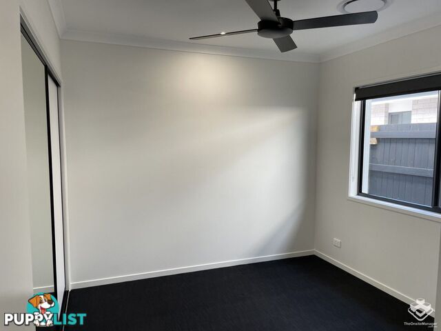 18 Blythe Street Palmview QLD 4553