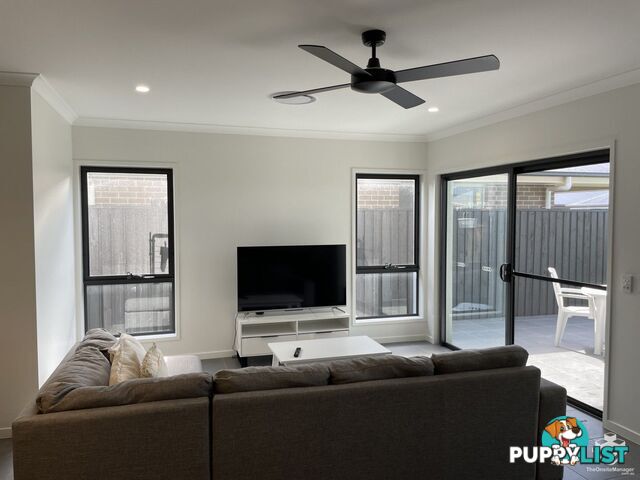 18 Blythe Street Palmview QLD 4553