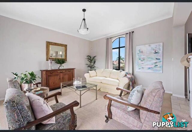 102 Cribb Road Carindale QLD 4152