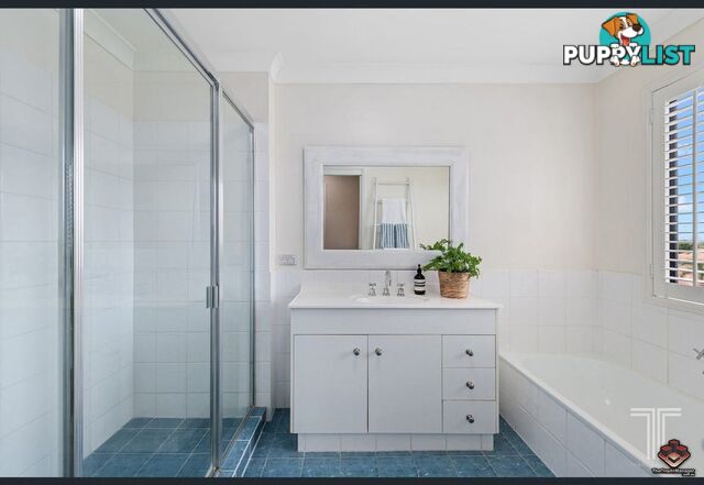102 Cribb Road Carindale QLD 4152