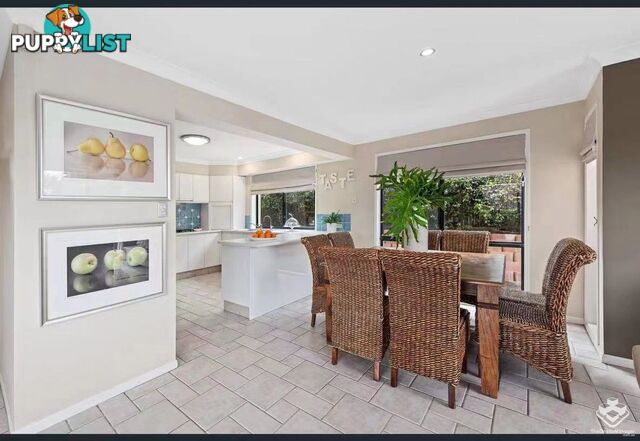 102 Cribb Road Carindale QLD 4152