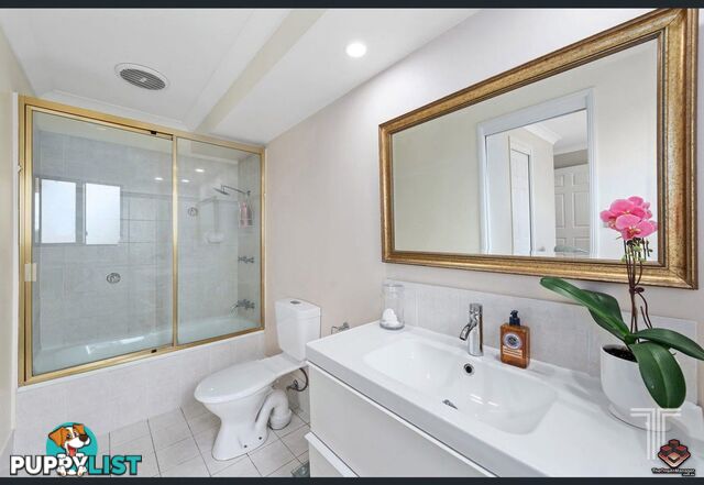 102 Cribb Road Carindale QLD 4152