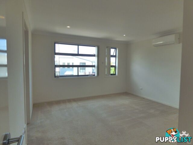 ID:21154279 16 Surbiton Court Carindale QLD 4152