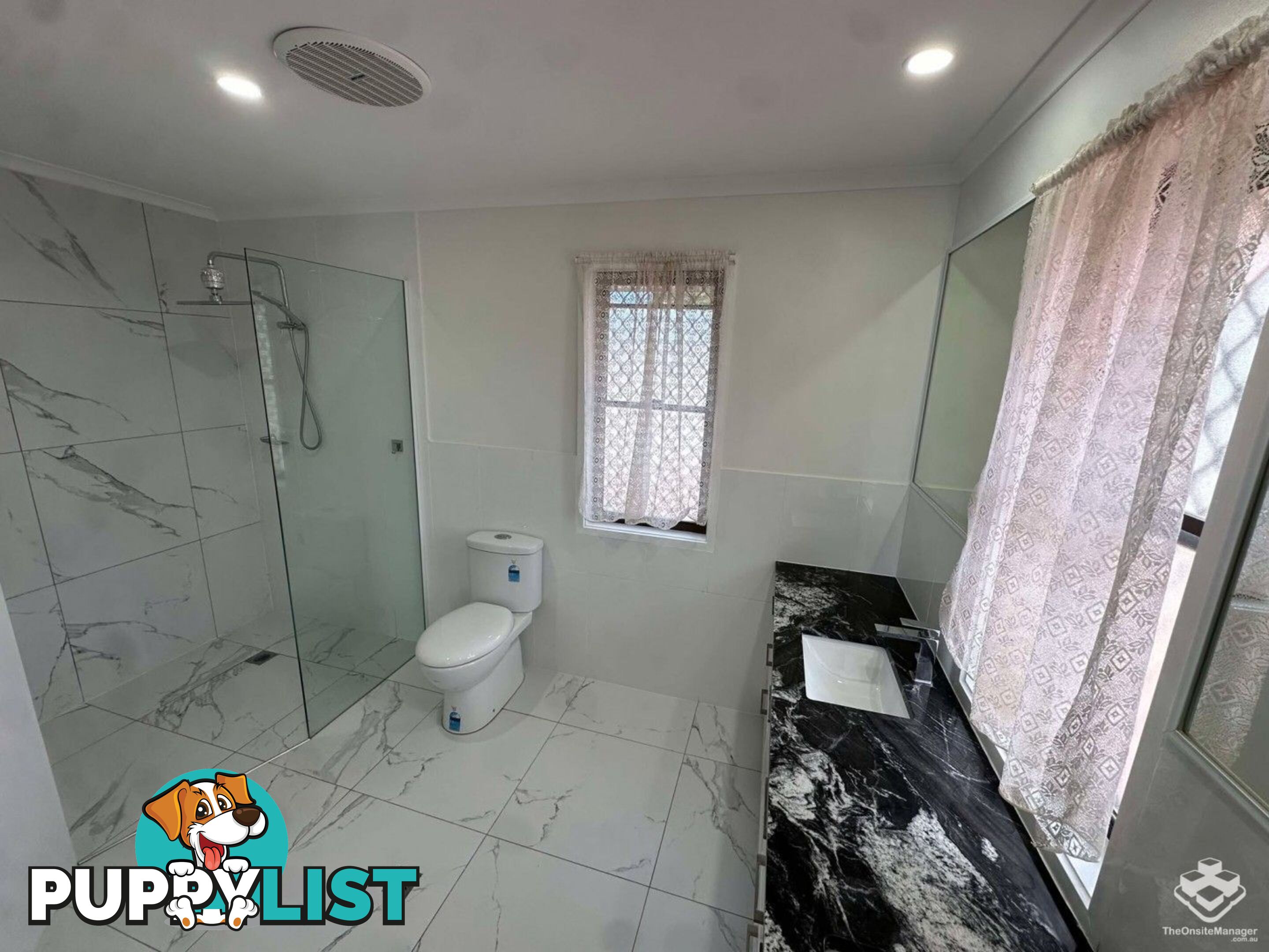 6 Avonbury Court Carrara QLD 4211