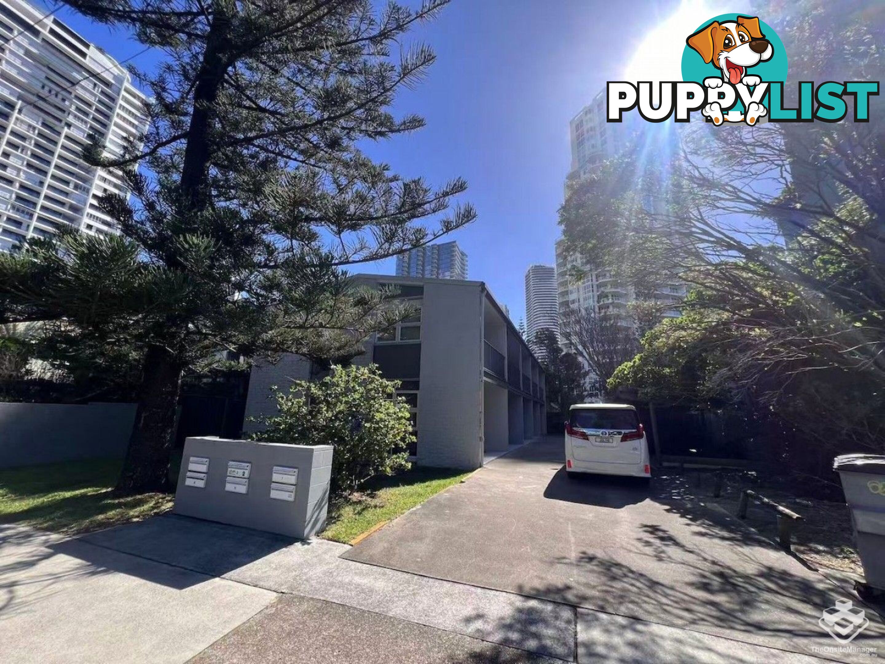 3/3 Margaret Avenue Broadbeach QLD 4218