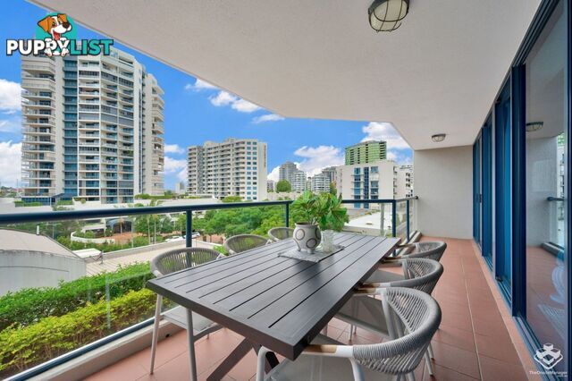 17/45 Deakin Street Kangaroo Point QLD 4169