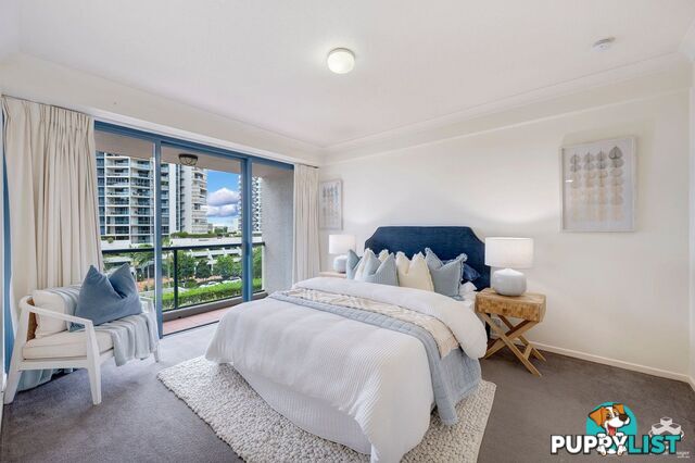 17/45 Deakin Street Kangaroo Point QLD 4169