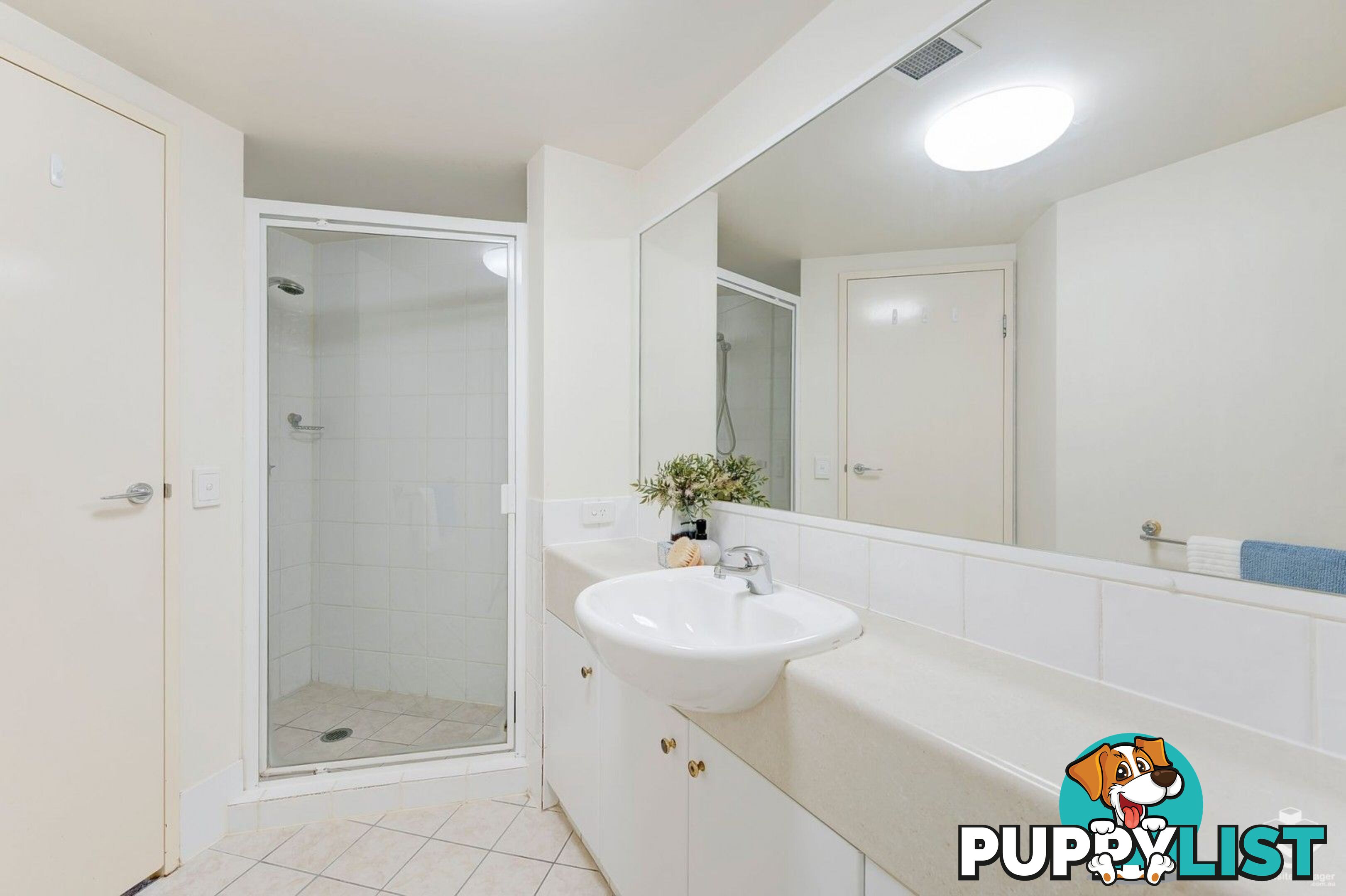 17/45 Deakin Street Kangaroo Point QLD 4169
