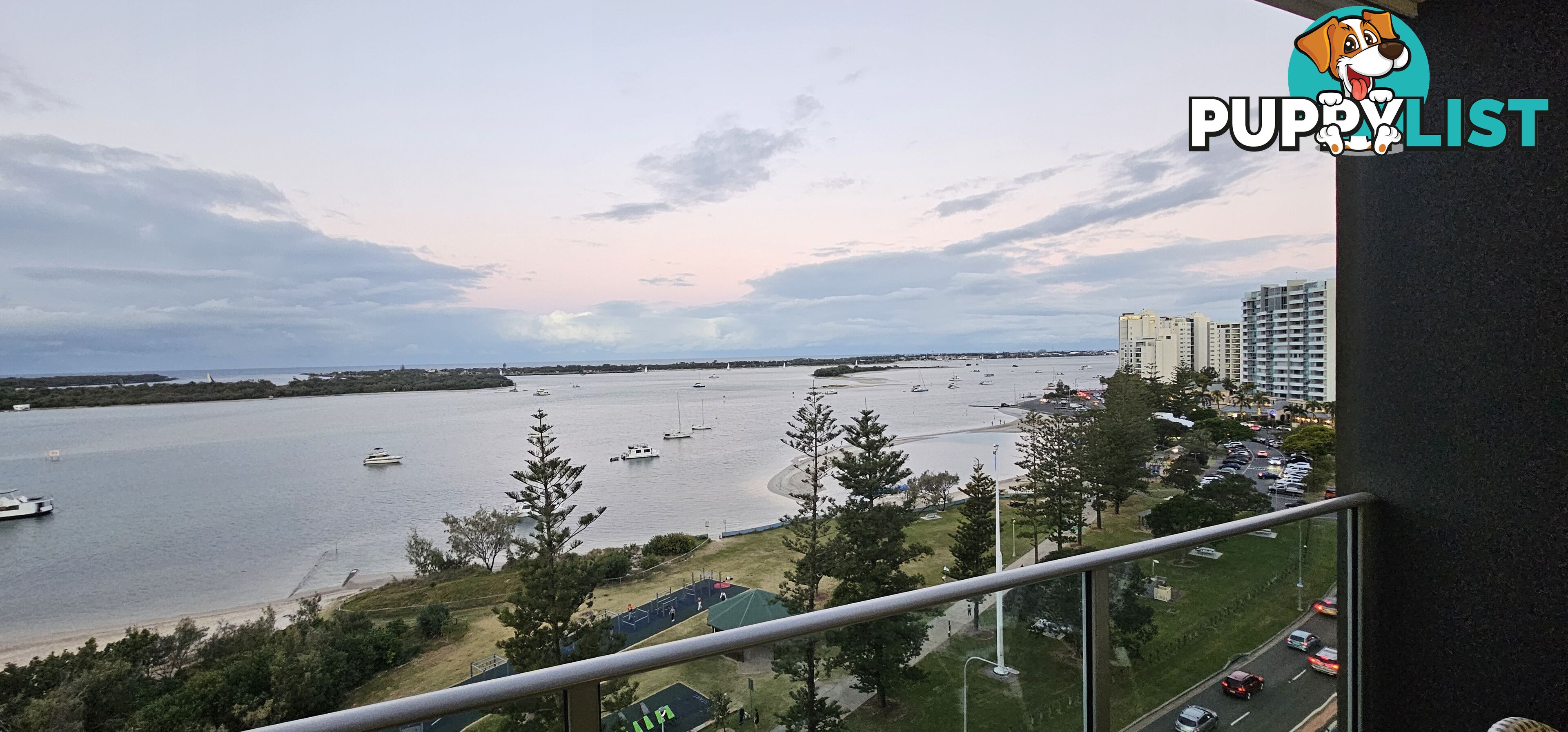 ID:21155512 388 Marine Parade Labrador QLD 4215