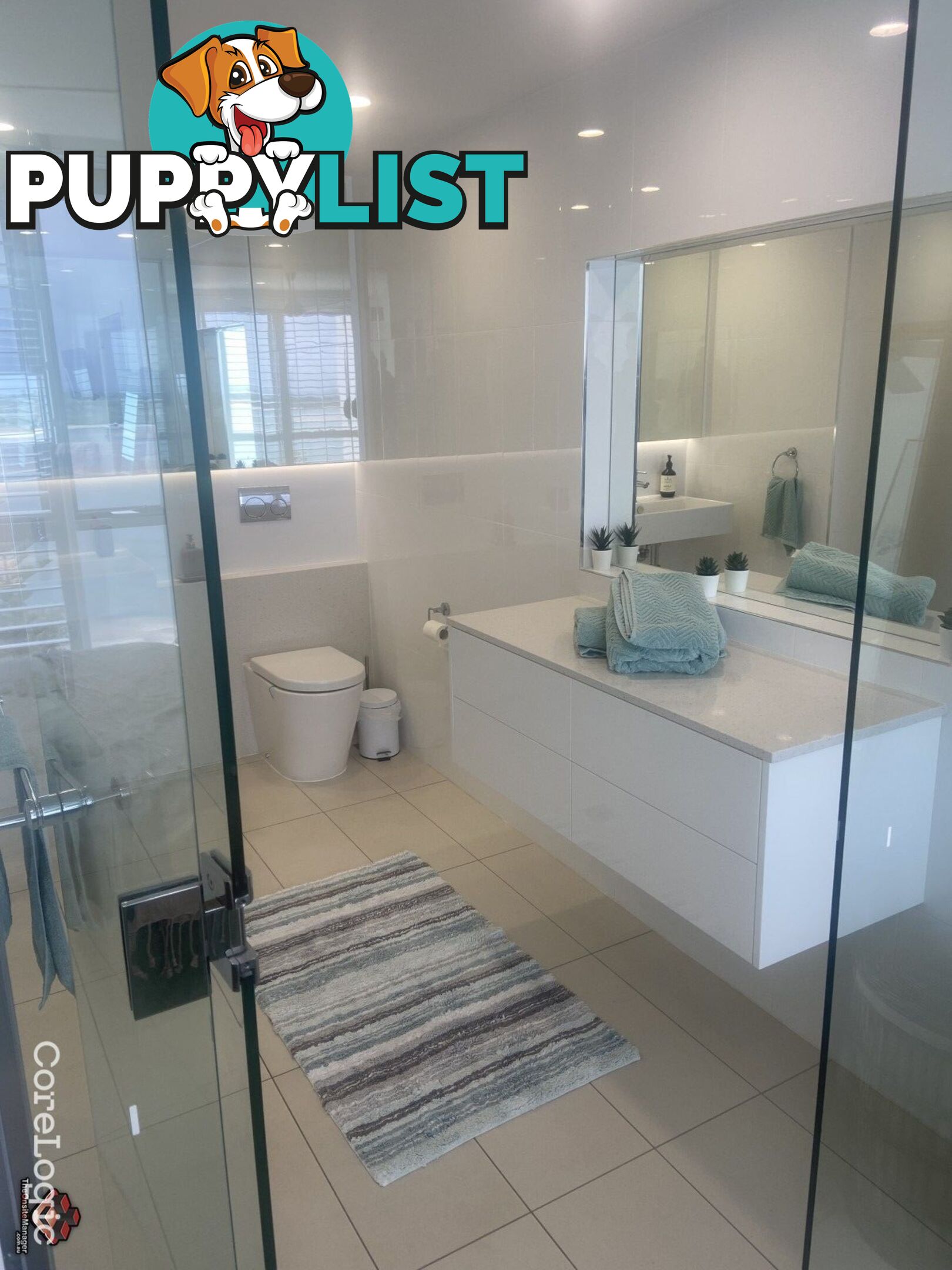 ID:21155512 388 Marine Parade Labrador QLD 4215
