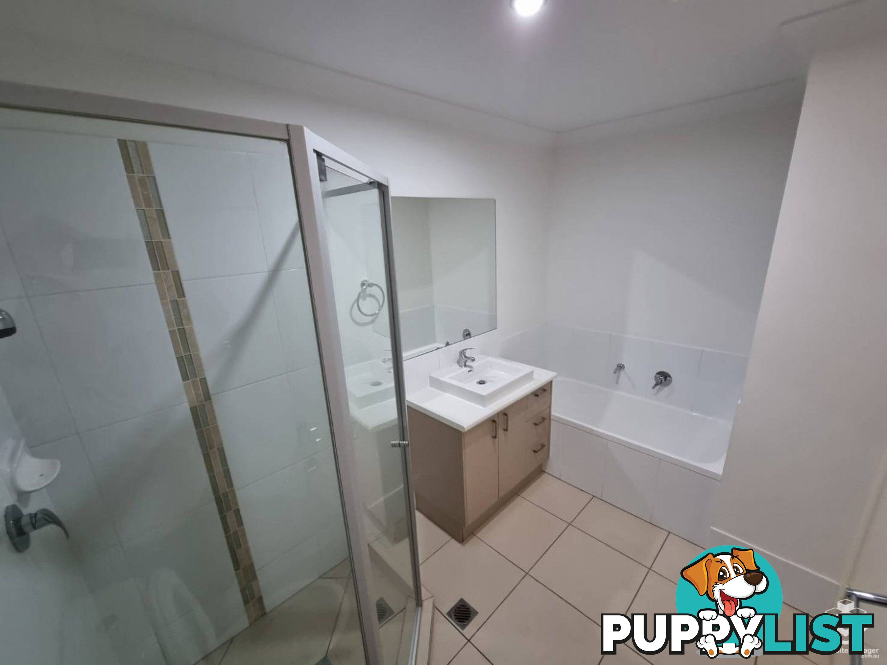UNIT01/9 Eduard Place Calamvale QLD 4116