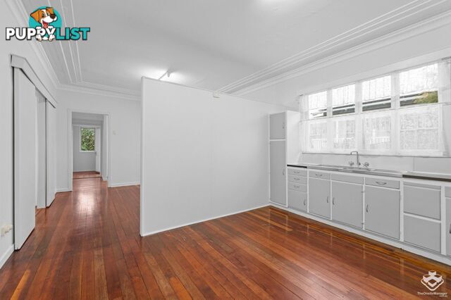 68 Railway Parade Norman Park QLD 4170