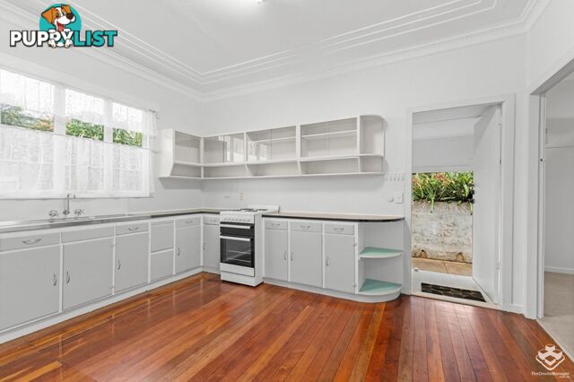 68 Railway Parade Norman Park QLD 4170