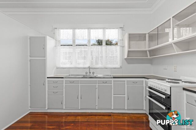 68 Railway Parade Norman Park QLD 4170
