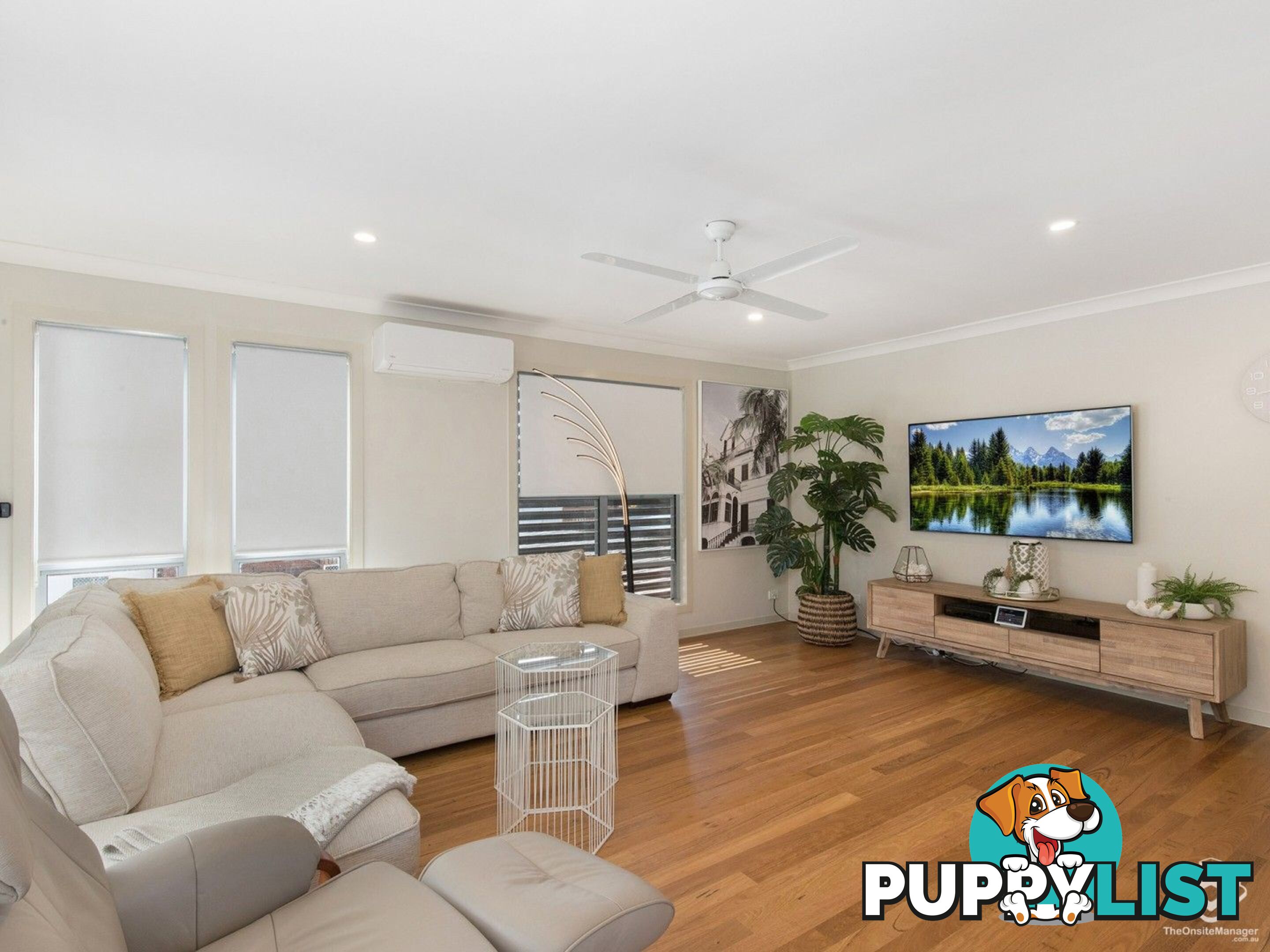 1/10 Middle Street Labrador QLD 4215