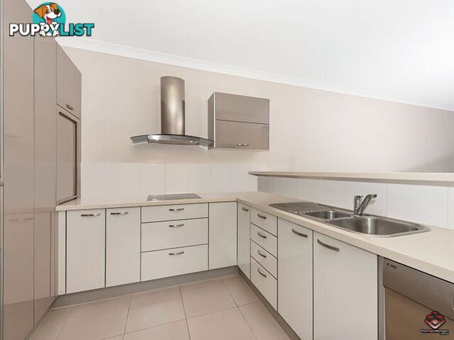 77/42 Warburton Street North Ward QLD 4810