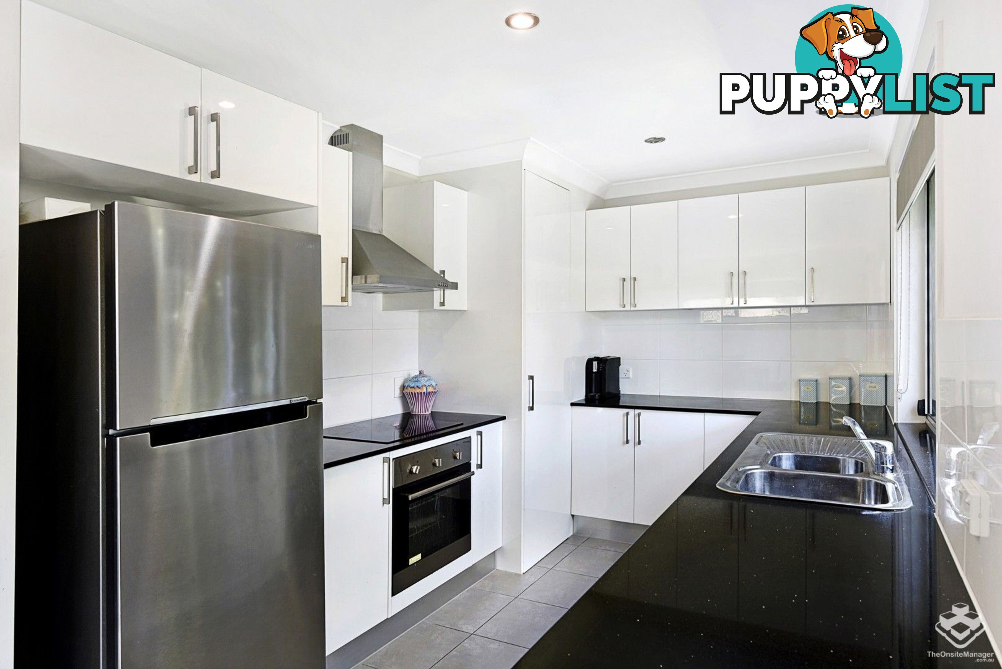 ID:21076340 177 Central Street Labrador QLD 4215