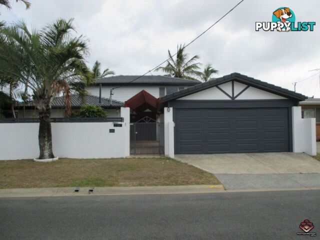 7 Ensenada Court Broadbeach Waters QLD 4218