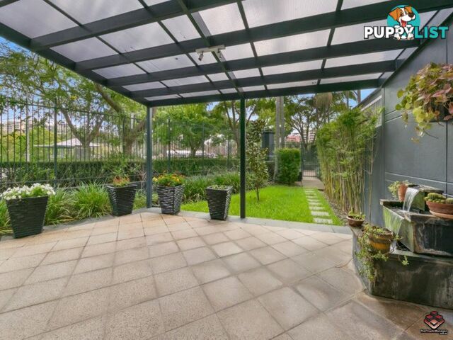 ID:3897285/1 Holman Street Kangaroo Point QLD 4169