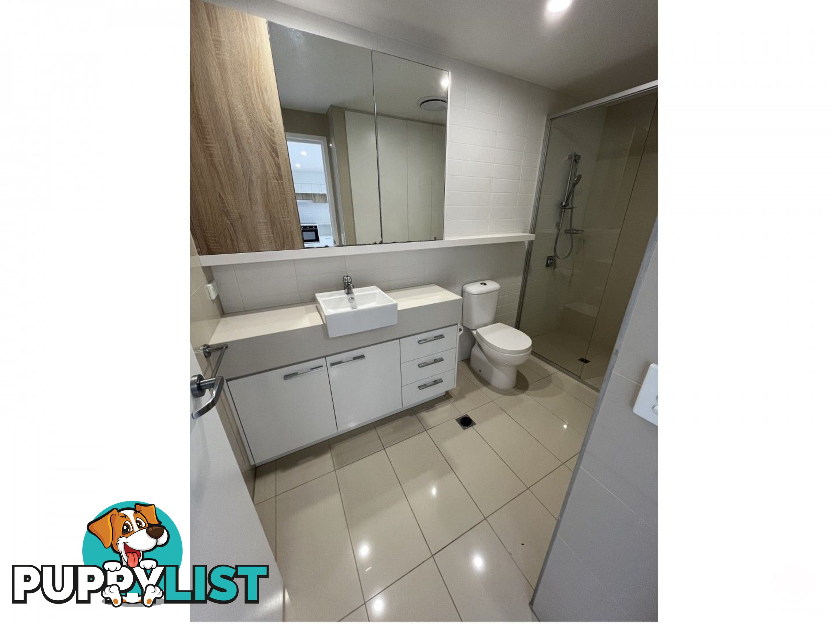 ID:21154058 9 Hooker Boulevard Broadbeach Waters QLD 4218