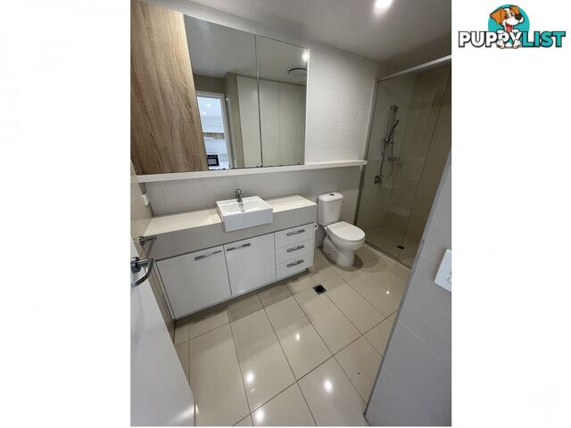 ID:21154058 9 Hooker Boulevard Broadbeach Waters QLD 4218