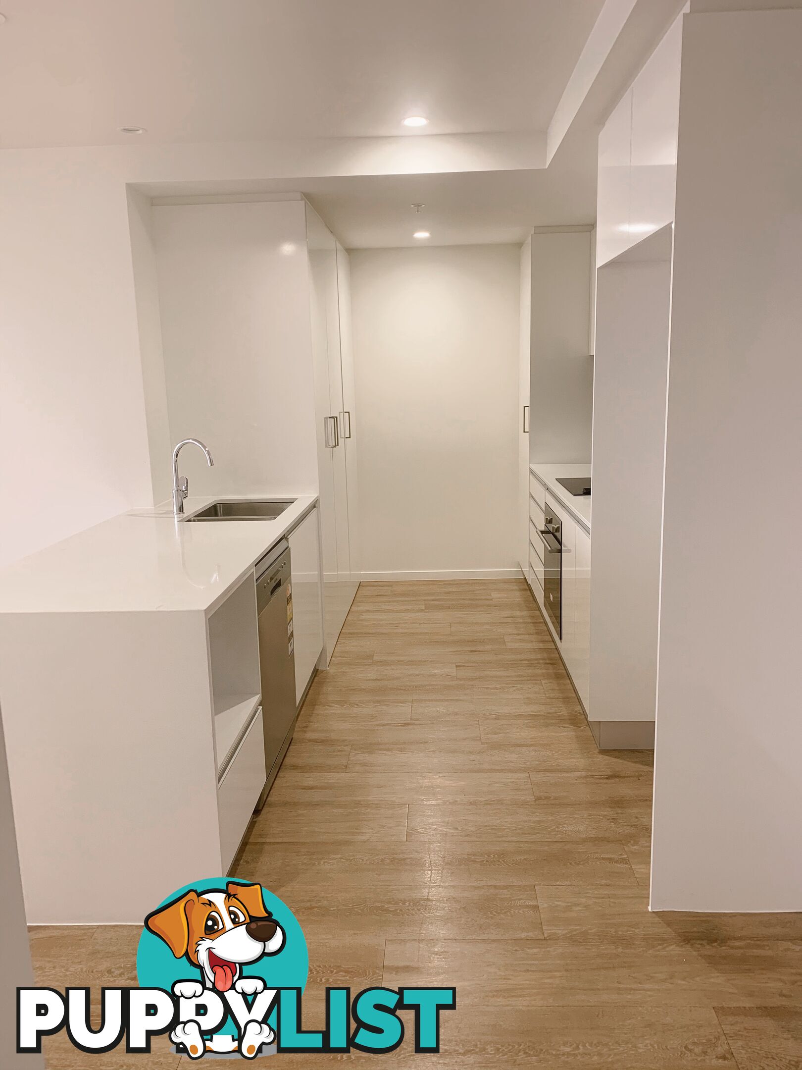 ID:21144706 139 Scarborough St 139 Scarborough Street Southport QLD 4215