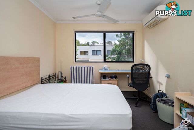 50/45 Barrett Street Robertson QLD 4109