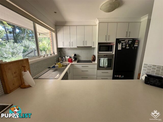33 Edmund Rice Drive Southport QLD 4215