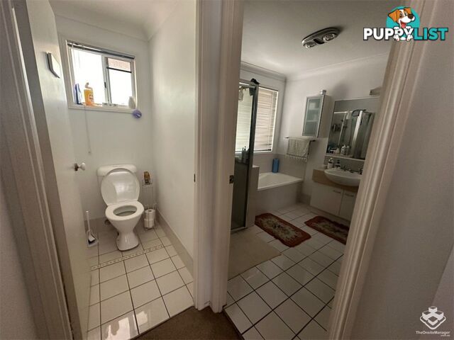 33 Edmund Rice Drive Southport QLD 4215