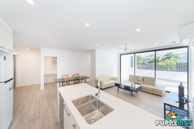 204/30 York Street Indooroopilly QLD 4068