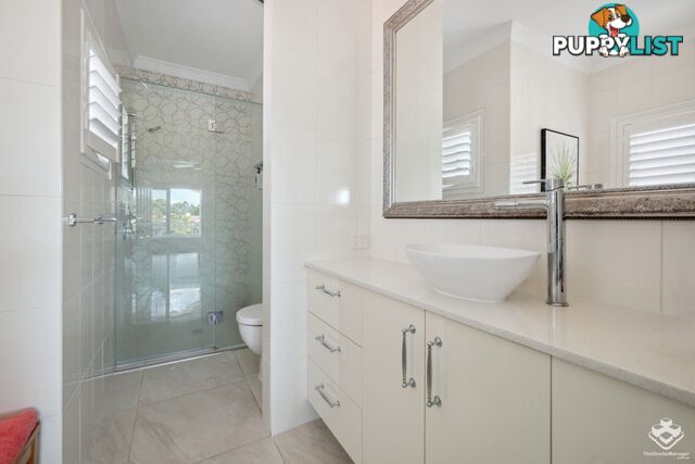 47 Cabana Boulevard Benowa QLD 4217