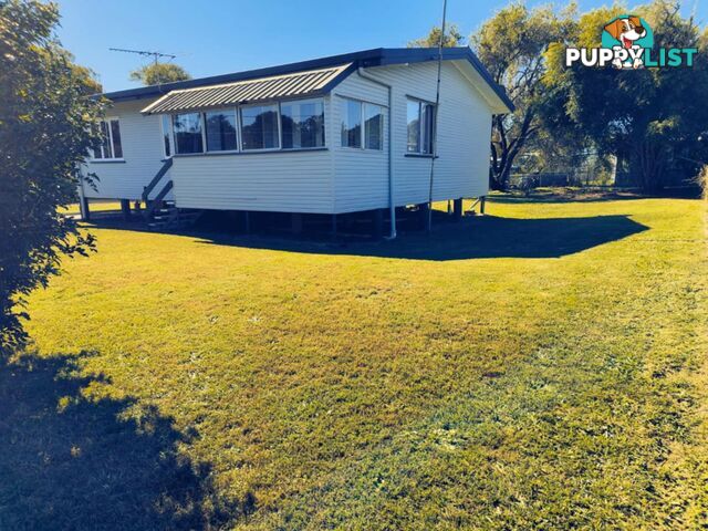 2 Banksia Street Dunwich QLD 4183