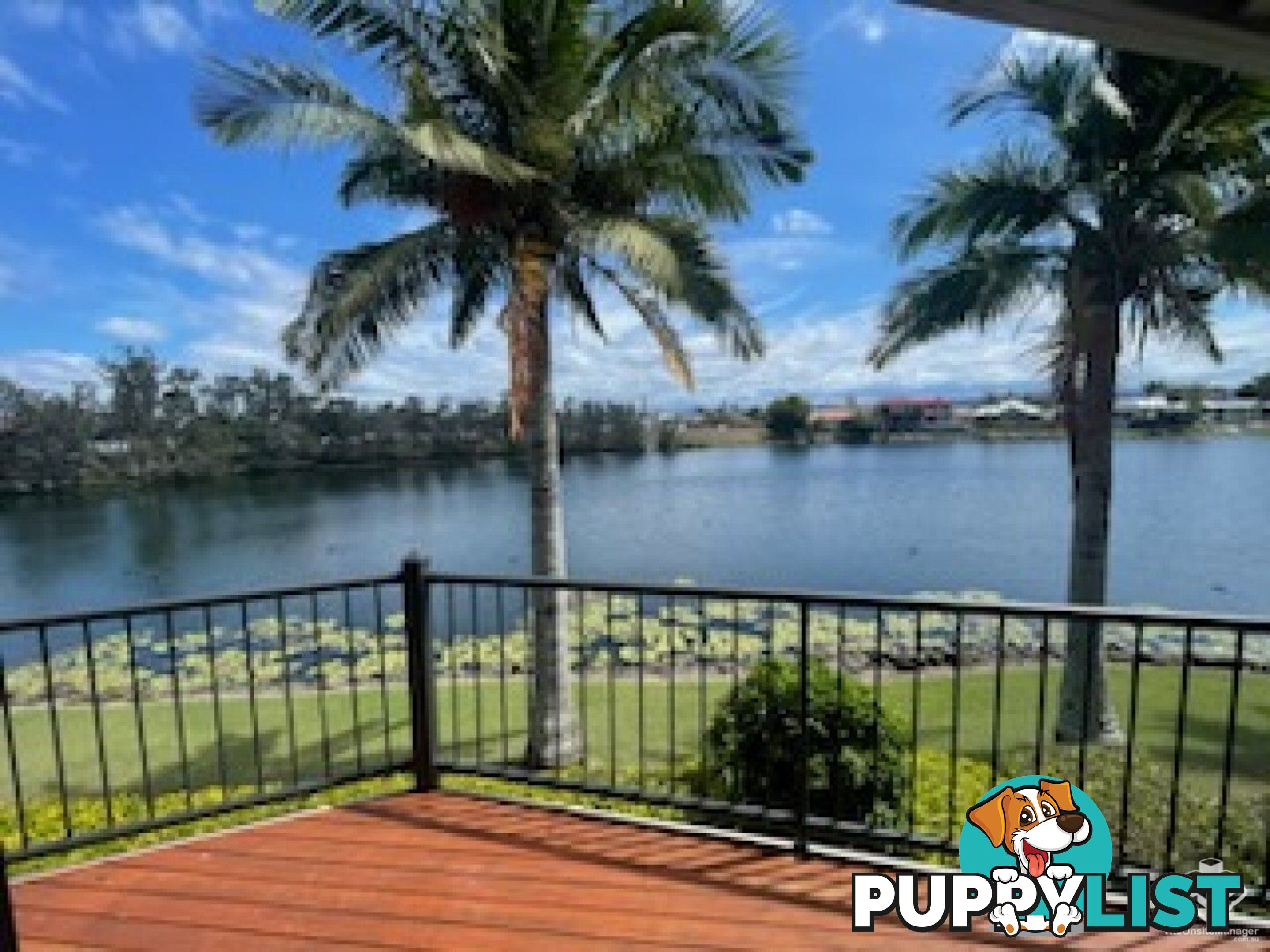 Unit42/7-9 Santa Cruz Boulevard Clear Island Waters QLD 4226