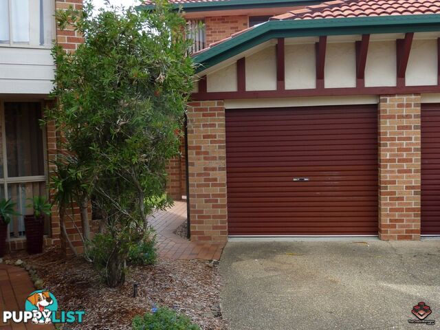 75 Brown Street Labrador QLD 4215