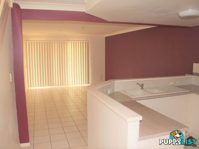 75 Brown Street Labrador QLD 4215